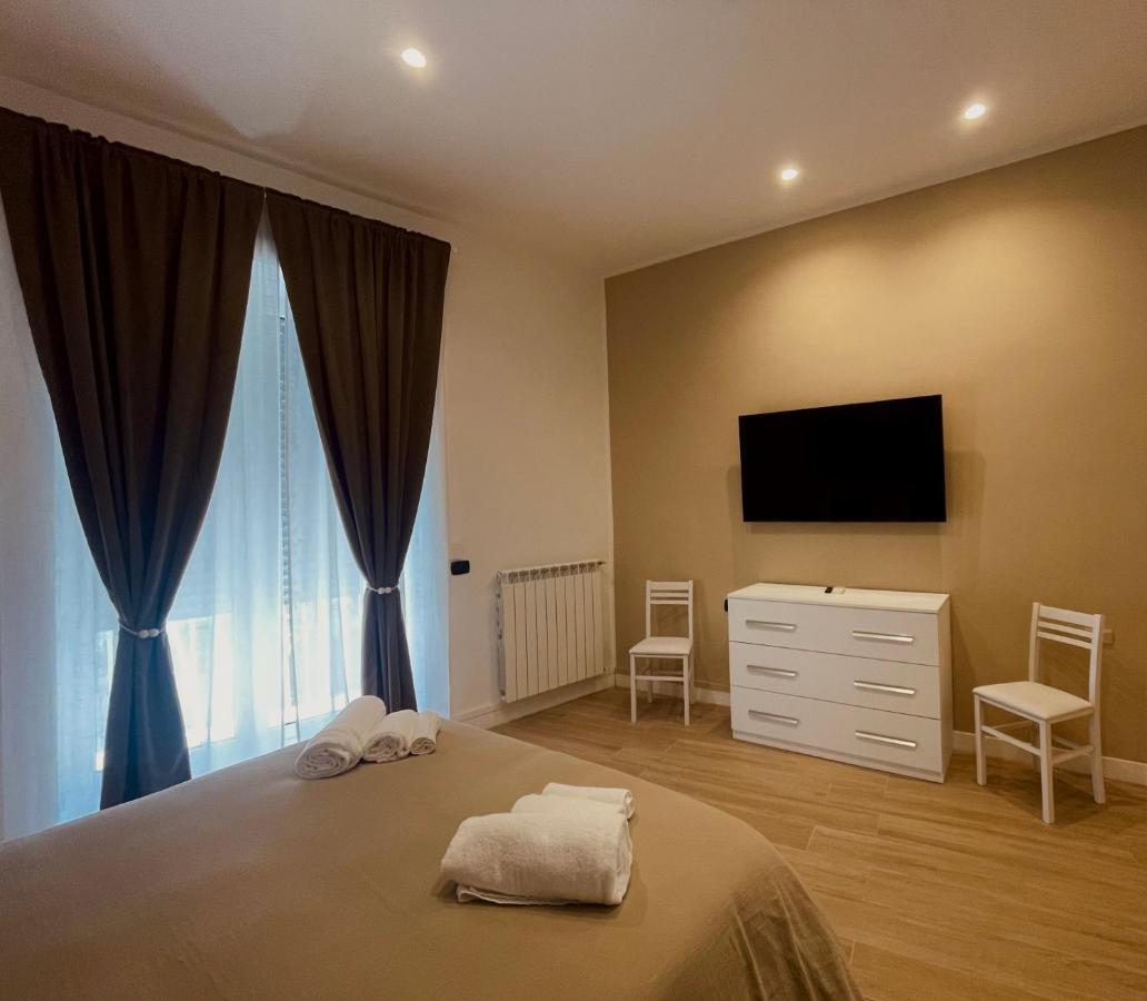 La Suite Di Dante Napoli Esterno foto