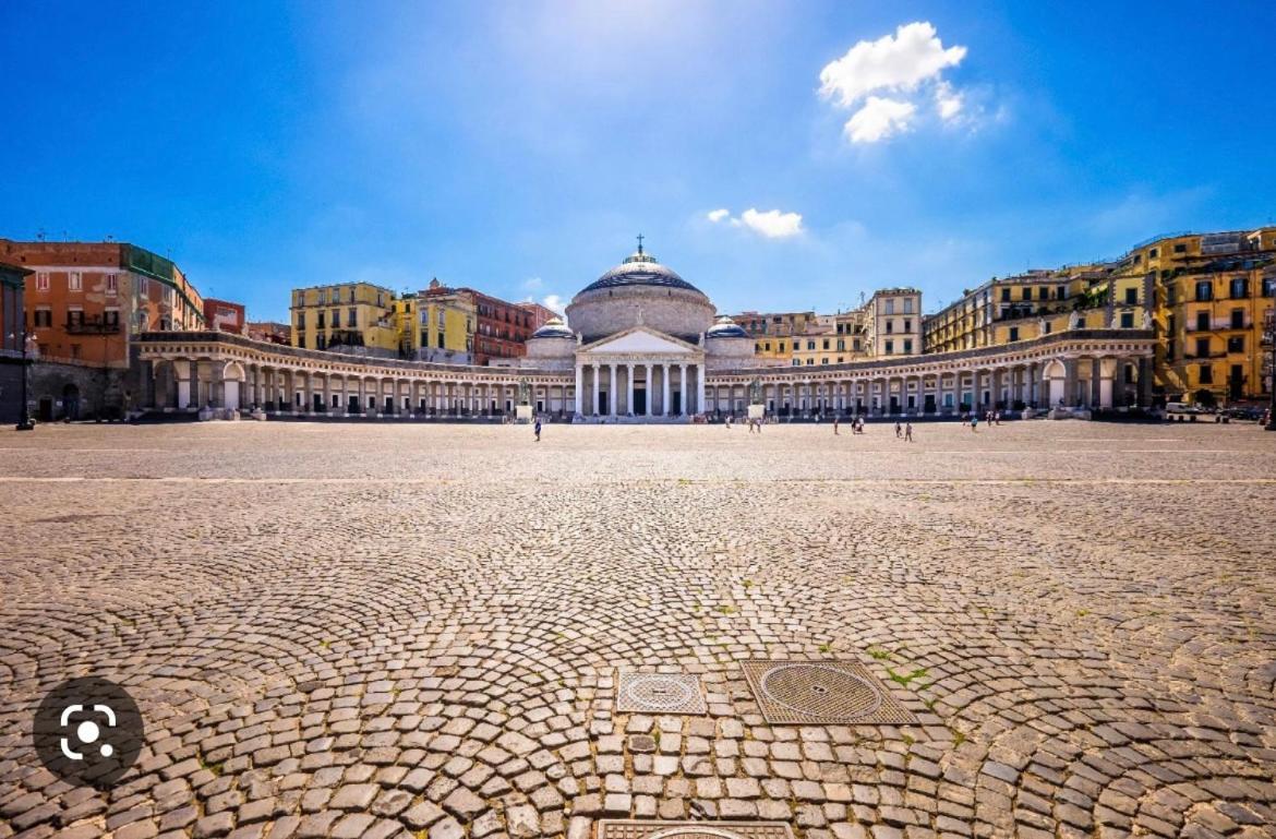 La Suite Di Dante Napoli Esterno foto